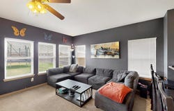 1836 Pioneer Way, Lancaster, TX 75146