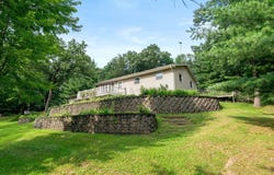 5466 Hamilton Ave, Sparta, WI 54656