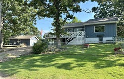 25795 Canyon Drive, Hermitage, MO 65668
