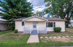 721 N Ellsworth Street, Warsaw, IN 46580-2926