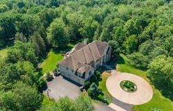 1389 LAMPLIGHTER CIRCLE, LOWER GWYNEDD, PA 19002