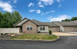 1412 Tewksbury Circle unit: 1C, Cuyahoga Falls, OH 44221