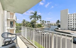 1511 SE 15th Court, Deerfield Beach, FL 33441