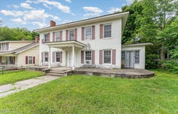 604 Wentworth Street, Reidsville, NC 27320