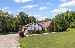 24863 State Hwy 3, Dow, IL 62022