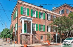 24 W Taylor Street, Savannah, GA 31401