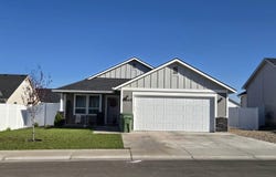 2645 Bandon Dunes Ave, Payette, ID 83661