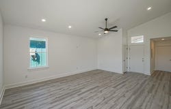 2825 LIVE OAK Drive, Terrytown, LA 70056