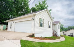 102 GEMSTONE Dr, Winfield, AL 35594