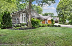 15316 Club Course Drive, Bath, MI 48808