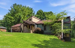 8008 Helen Drive, Powell, TN 37849