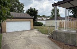 217 Belmont Place, Munster, IN 46321