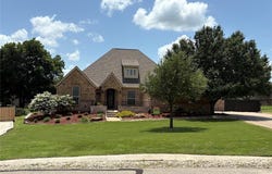 10048 Flight Plan Drive, Granbury, TX 76049