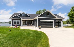 61436 Crystal Beach Drive, Sturgis, MI 49091