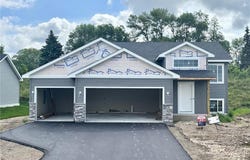 451 Mallard Street NE, Hanover, MN 55341