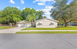438 WISCONSIN Avenue, ST CLOUD, FL 34769