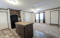 215 Colorado, Belleville, MI 48111