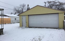 19595 Waldron Street, Roseville, MI 48066