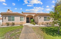 32100 Whispering Palms Trail, Cathedral City, CA 92234