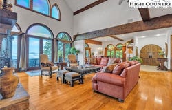 530 Howard's Knob Road, Boone, NC 28607