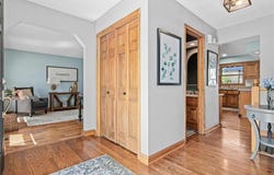 209 Meadowood Lane, Vadnais Heights, MN 55127