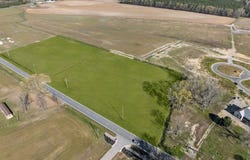 2293 Nc 102 E, Ayden, NC 28513