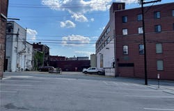 214 7th Street, Parkersburg, WV 26101