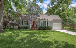 7481 Village Drive, Prairie Village, KS 66208