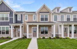 1603 Parkside Lane, Dyer, IN 46311