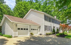 7330 Far Hills Drive, Concord, OH 44077