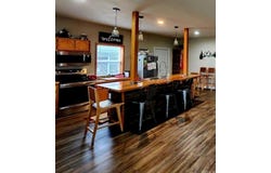 333 Manor Drive, Melbourne, AR 72556