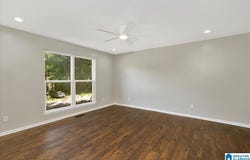 2804 EMERALD AVENUE, HUEYTOWN, AL 35023
