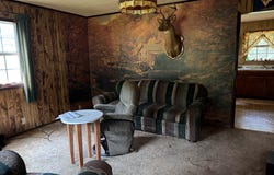 4239 Coal River Rd, ARNETT, WV 25007