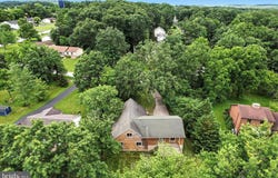 4 JOHNSON DRIVE, EAST BERLIN, PA 17316