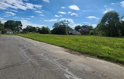 5040 FERNWOOD Street, Detroit, MI 48204