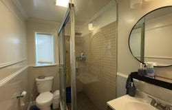 181-01 64 Ave, Fresh Meadows, NY 11365