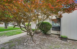 33 Colony W Drive, Champaign, IL 61820