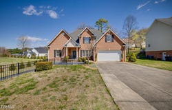 3909 Leaf Point, Kingsport, TN 37663