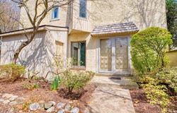 16 Greate Bay Dr, Somers Point, NJ 08244