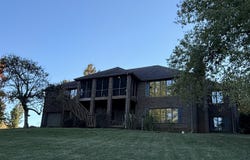 201 W River Bluff Drive, Ozark, MO 65721