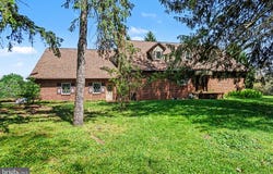 1 BARNITZ Road, CARLISLE, PA 17015