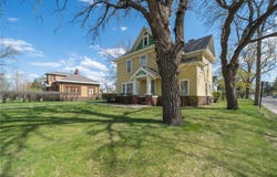 424 6th Avenue W, Alexandria, MN 56308