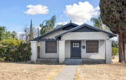 3955 E Balch Avenue, Fresno, CA 93702