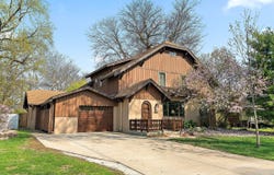 8339 Northcote Avenue, Munster, IN 46321