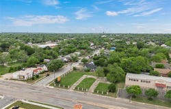 2217-2221 W Waco Drive, Waco, TX 76707