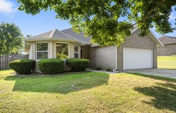 406 Kadee Drive, Crane, MO 65633