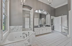 404 Foxfire Dr, Paragould, AR 72450