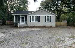 7629 Pinehurst Street, North Charleston, SC 29420