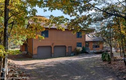 320 Midland Court, Albrightsville, PA 18210