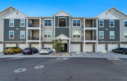 627 N SUN PEAK Dr, Vineyard, UT 84058